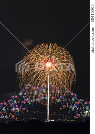 [Summer image] Fireworks display 88410309