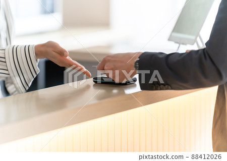 無現金卡支付會計在手 88412026