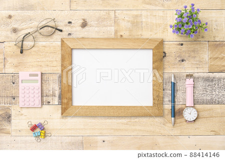 Desk unmanned bird's-eye view copy space 88414146