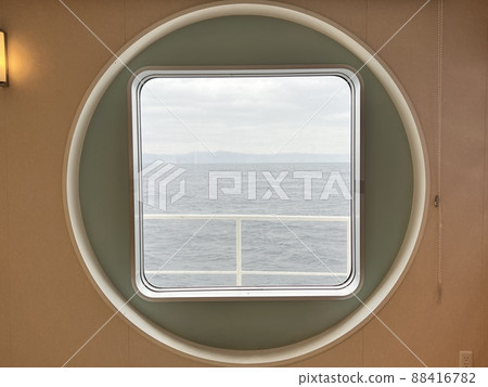 Ferry window 88416782