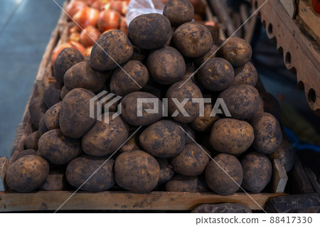 Assortment of fresh potatoes Assortment of fresh potatoes 88417330