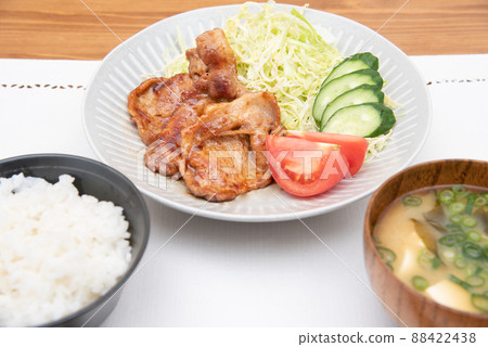 Homemade pork ginger-grilled set meal Homemade pork ginger-grilled set meal 88422438