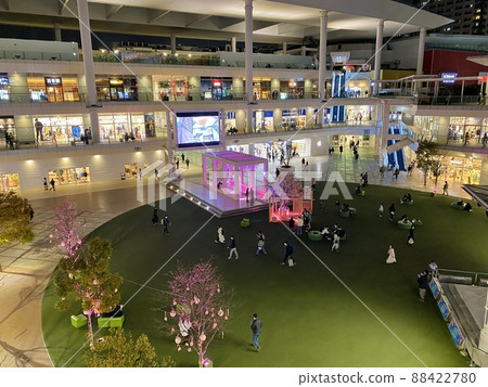 Lazona Kawasaki 88422780