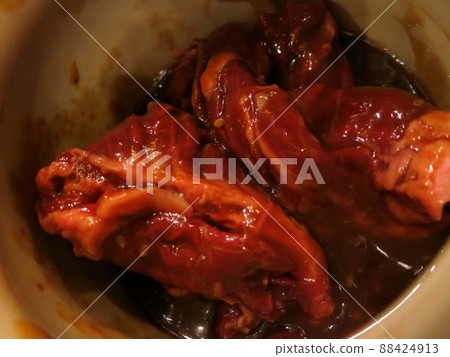 Pot-pickled ribs (before baking) Pot-pickled ribs (before baking) 88424913