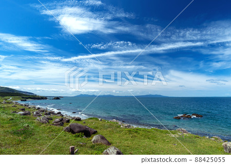 [青森縣下北半島尻屋崎]從尻屋崎看北海道 88425055