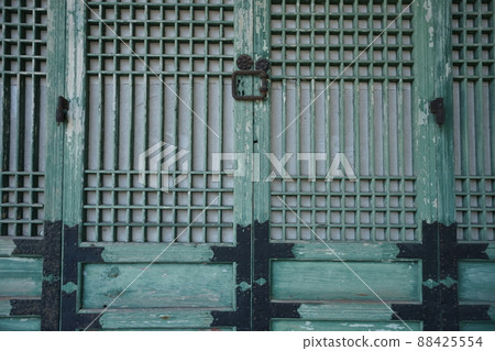 韓式門和爐排 88425554