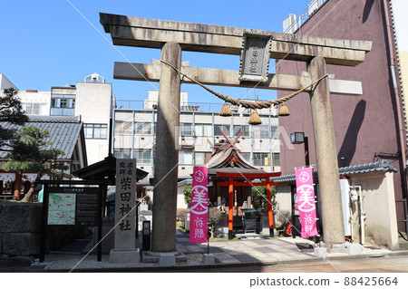 Shibata Shrine (Kitanosho Castle Ruins) 88425664