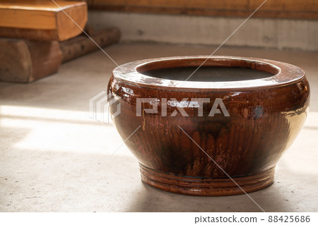 公共廣場的火盆 公共廣場的火盆 88425686