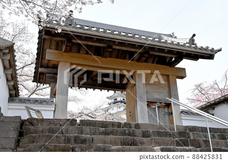 Kakegawa Castle Four-legged Gate 88425831