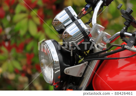 紅色摩托車形象 88426461