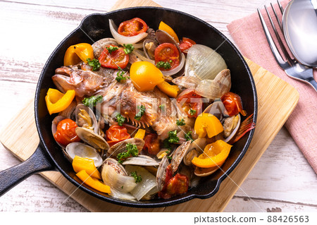 誇Pazza 誇Pazza 88426563