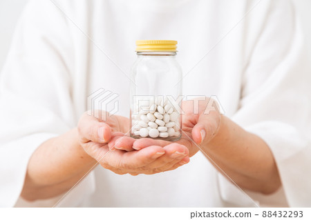 Drugs tablets 88432293