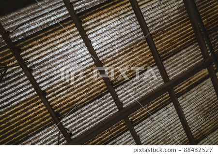 Corrugated roof 88432527