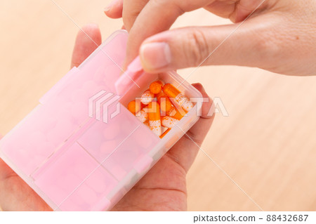 Drugs tablets 88432687