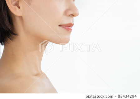 Middle female beauty beauty Middle female beauty beauty 88434294