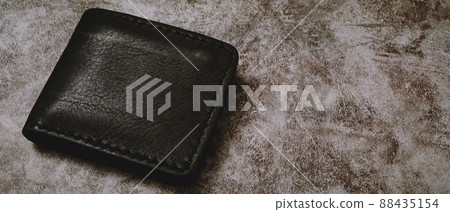 Wallet and the problem of credit card expenses at the end of every month 88435154