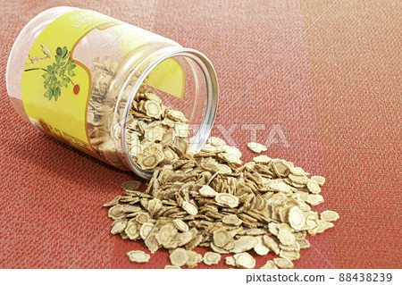 Western ginseng (Western ginseng) Western ginseng (Western ginseng) 88438239