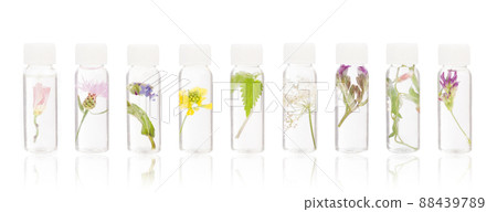 Natural remedies - FLORITERAPIA Bacha. Essential oil, medical bottles floriterapia. 88439789