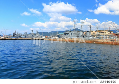 [Hiroshima Prefecture] Alley Karasukojima Kure Park (Maritime Self-Defense Force) 88440450