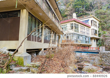 Ruined inn in Okutama 88440926