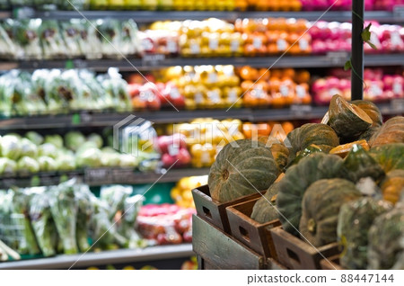 Colorful vegetables and fruits displayed in supermarkets 88447144