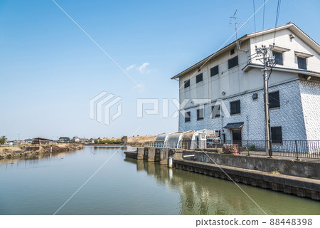 《岐阜縣》海津市森下排水泵站 《岐阜縣》海津市森下排水泵站 88448398