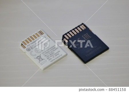 White and black card White and black card 88451158