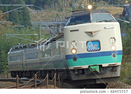 Hokuriku Main Line Kurikara-Tsubata JR East 485 series T15 formation (Niigata) Hokuetsu 88455557