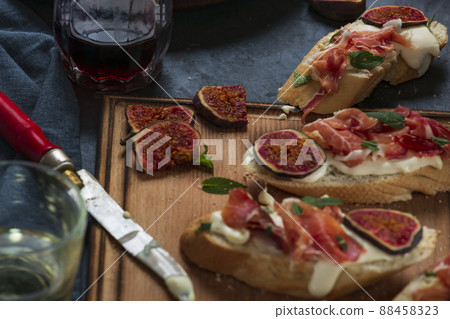 spanish appetizers with wine spanish appetizers with wine 88458323