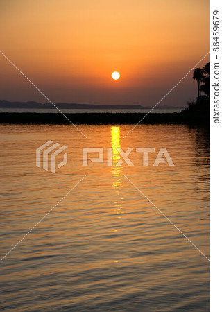 Sunset at the fishing port Itoshima 4 88459679