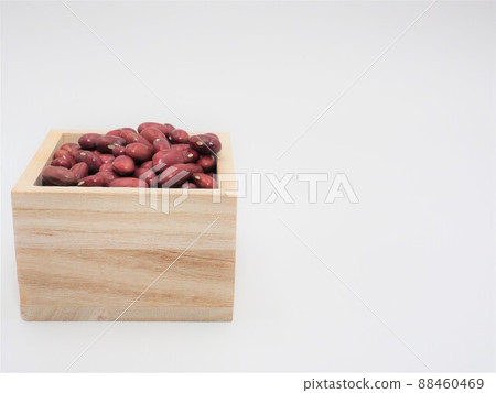 Azuki and Masu white background white background Azuki and Masu white background white background 88460469