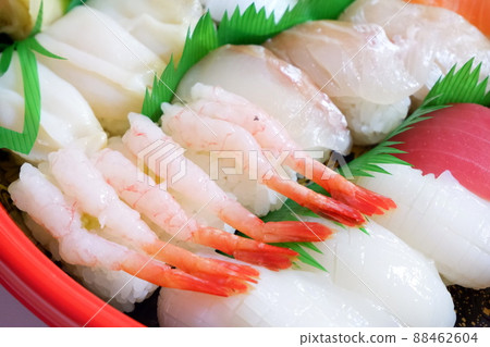 Delivery sushi (mainly sweet shrimp) Delivery sushi (mainly sweet shrimp) 88462604