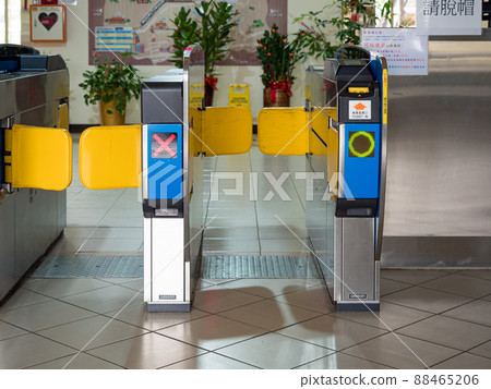 Taiwan railway ticket gate 88465206