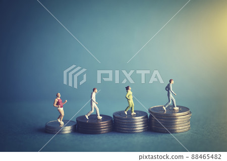 A miniature runner running on money 88465482