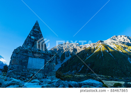 新西蘭奧拉基庫克山國家公園胡克谷步道登山者的追悼會 88467865