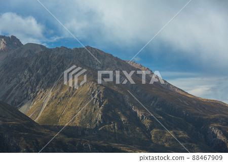 The Nan's Vail in the Southern Alps in front of Aoraki Mount Cook National Park, New Zealand 88467909