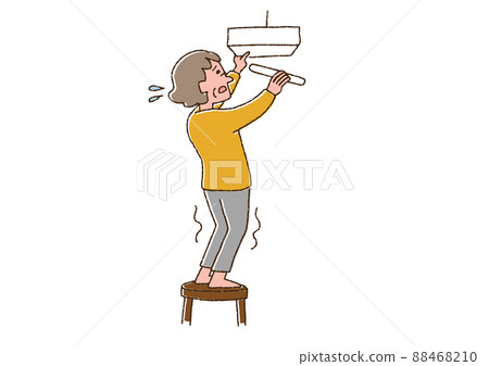 難以更換燈泡的老年婦女可笑的手寫人矢量，線條畫中的顏色 88468210