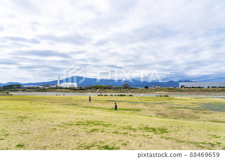 [神奈川縣]海老名的相模三河公園，天空多雲 88469659