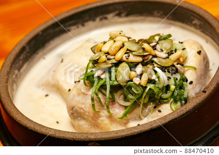 Samgyetang,韓國首爾的熱門餐廳 Samgyetang,韓國首爾的熱門餐廳 88470410