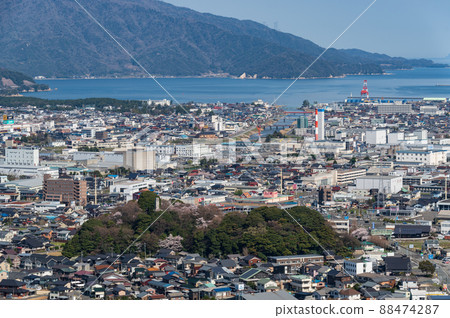 View from Mt. Kinukake, the cityscape of Tsuruga City, Fukui Prefecture View from Mt. Kinukake, the cityscape of Tsuruga City, Fukui Prefecture 88474287