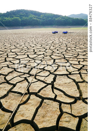 cracked reservoir cracked reservoir 88476327