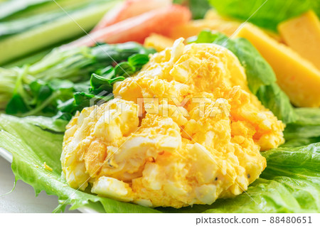 雞蛋沙拉，壽司卷的配料 88480651
