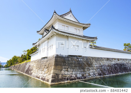 二條城東南角塔 櫻花盛開的季節[京都市] 88481442