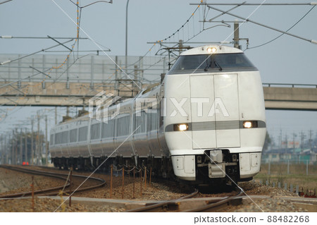 北陸本線加賀-笠間-三河JR西683系列S24+S21+S01組織（金澤）白鷺 88482268