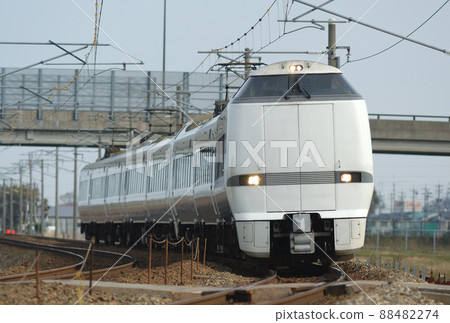 北陸本線加賀-笠間-三河JR西683系列S25+S04組織(金澤)白鷺 北陸本線加賀-笠間-三河JR西683系列S25+S04組織(金澤)白鷺 88482274