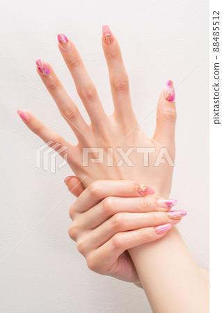 nail  88485512