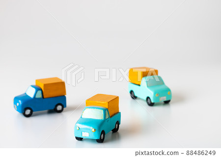 Multiple delivery vehicles 88486249