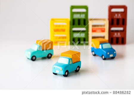Multiple delivery vehicles Multiple delivery vehicles 88486282
