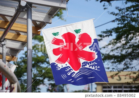 商店裡的刨冰旗夏季形象 88495002
