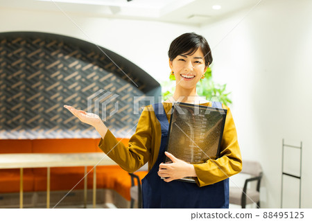 餐廳信息員 88495125